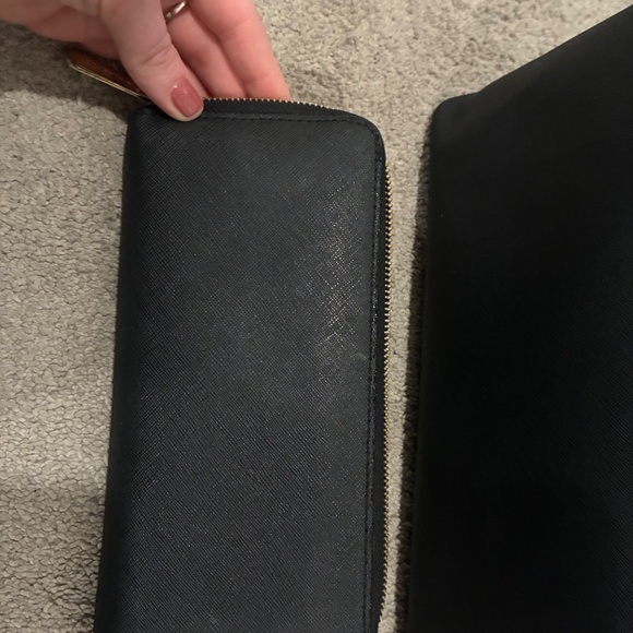 Black Michael Kors tote - Picture 2 of 6